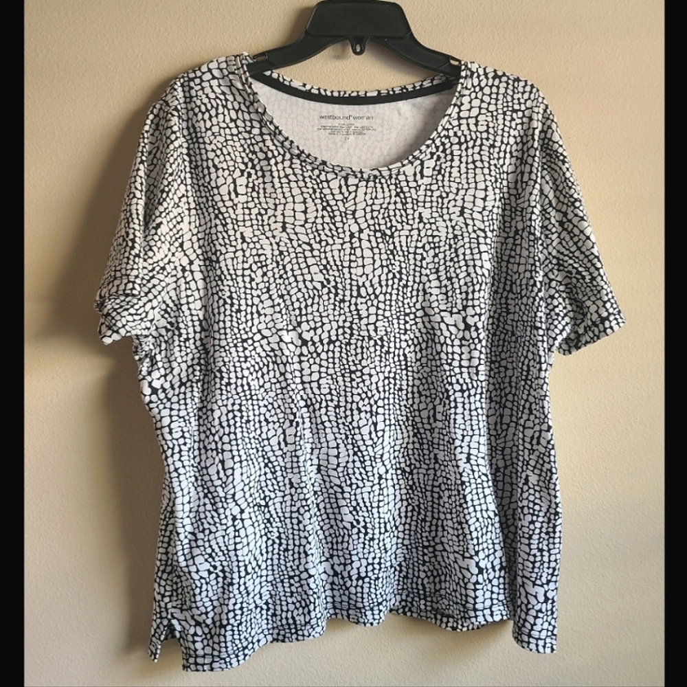 Westbound Woman Tee-2x-NWOT